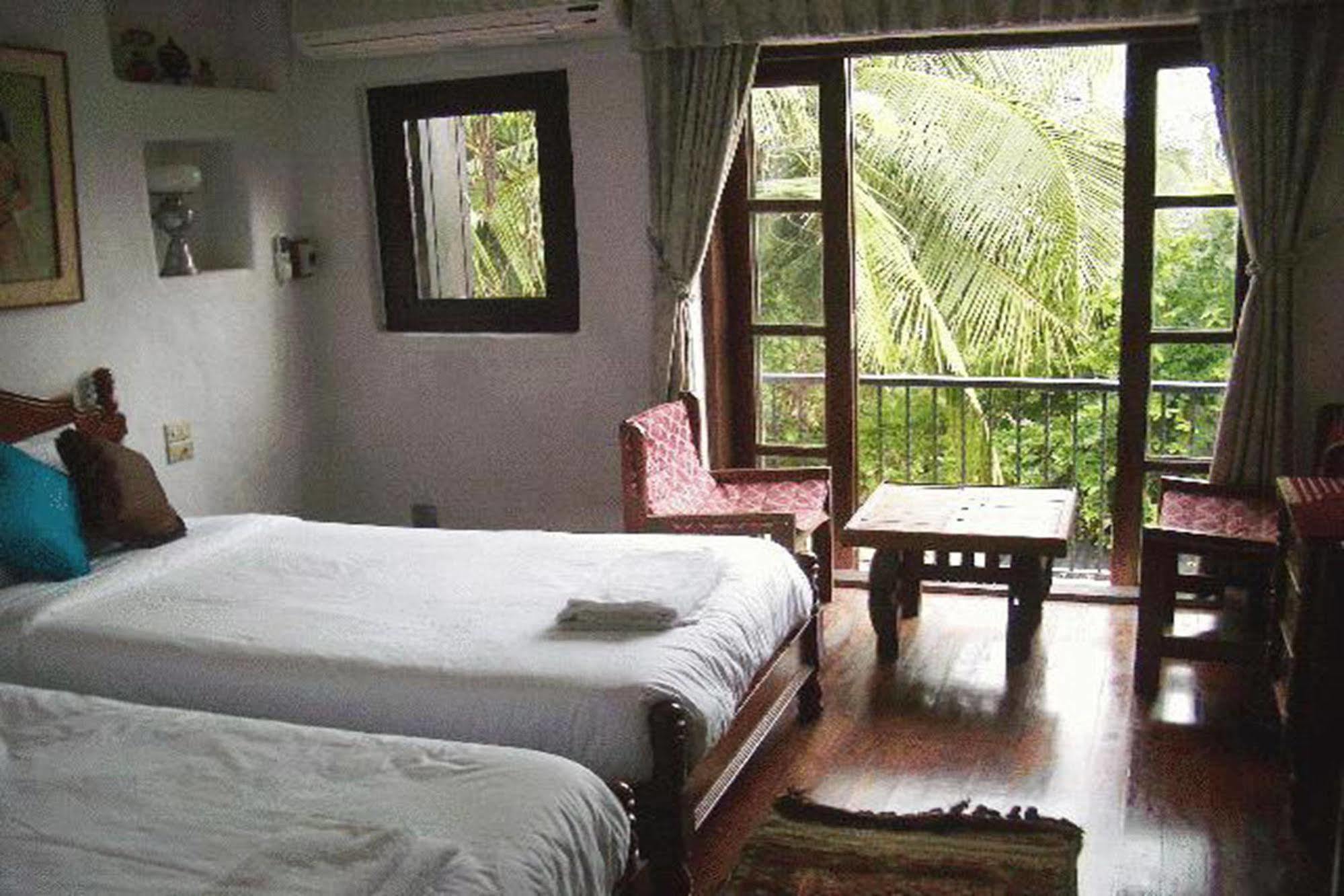 Momchailai Pattaya Retreat Kültér fotó