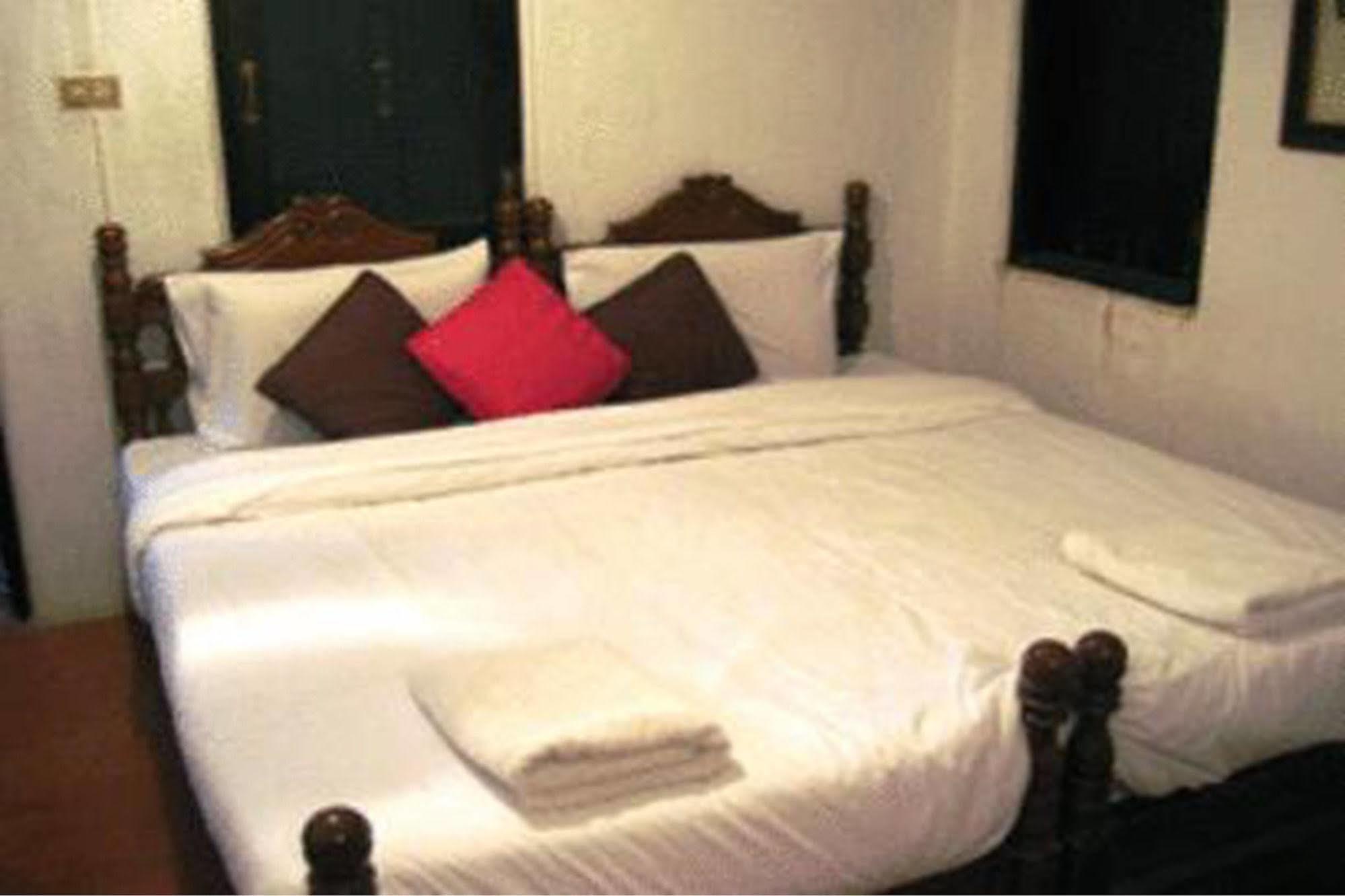 Momchailai Pattaya Retreat Kültér fotó